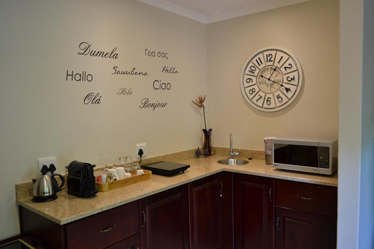 Lydall Wild Tranquil Garden Suites โจฮันเนสเบิร์ก ภายนอก รูปภาพ