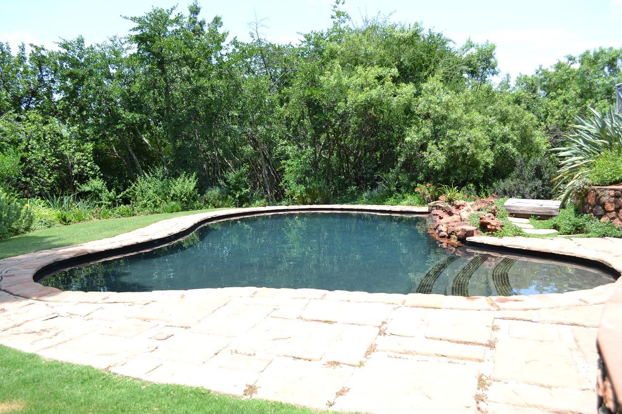Lydall Wild Tranquil Garden Suites โจฮันเนสเบิร์ก ภายนอก รูปภาพ