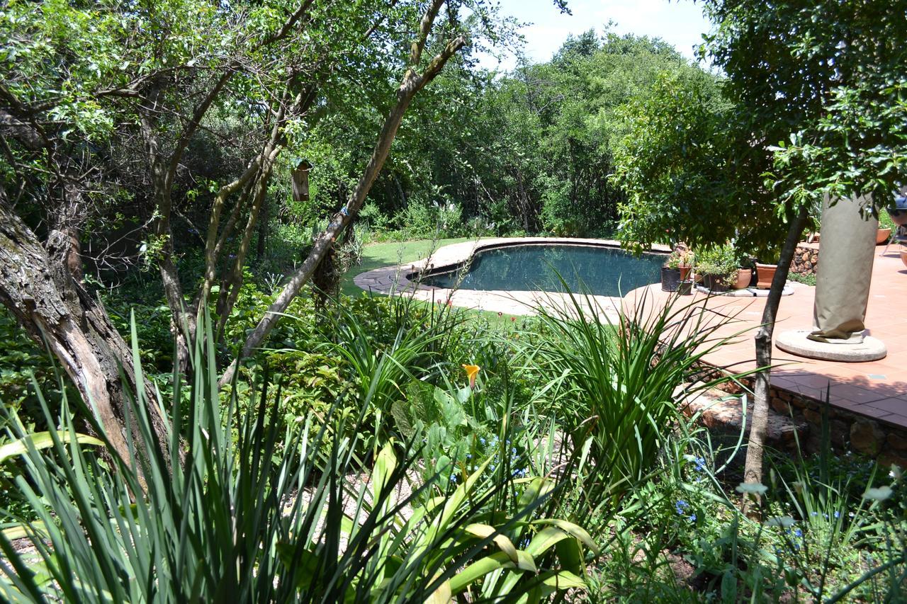 Lydall Wild Tranquil Garden Suites โจฮันเนสเบิร์ก ภายนอก รูปภาพ
