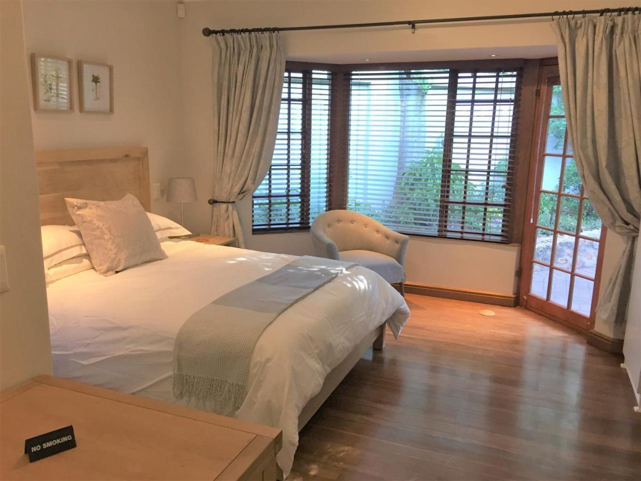 Lydall Wild Tranquil Garden Suites โจฮันเนสเบิร์ก ภายนอก รูปภาพ